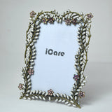 Metal photo frame