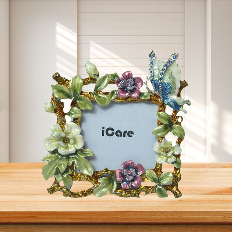 icare-international.com